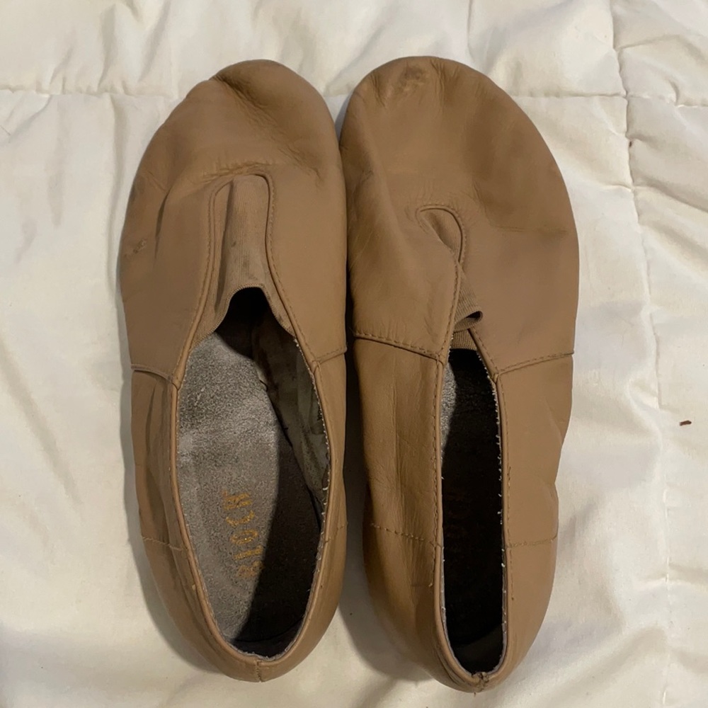 Bloch jazz shoes